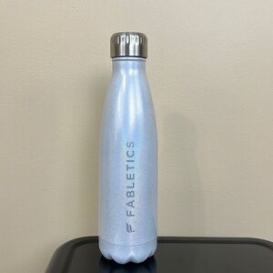 𝅺FABLETICS double walled water bottle